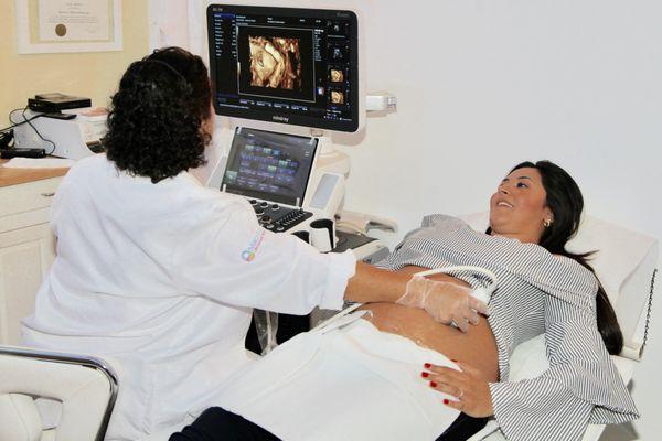 4D Ultrasound Scan in Store.