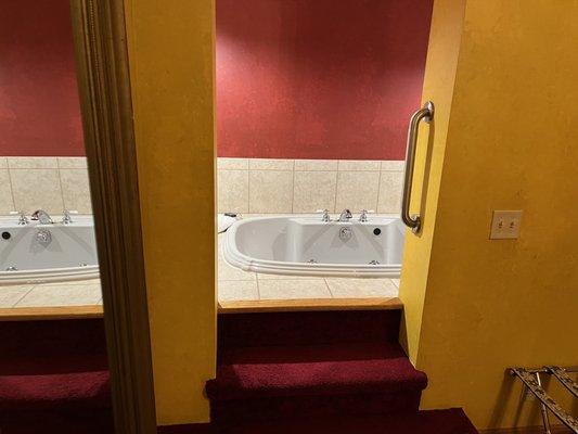 The soaking tub in the Grand Suite.