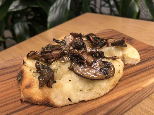 Truffle flatbread