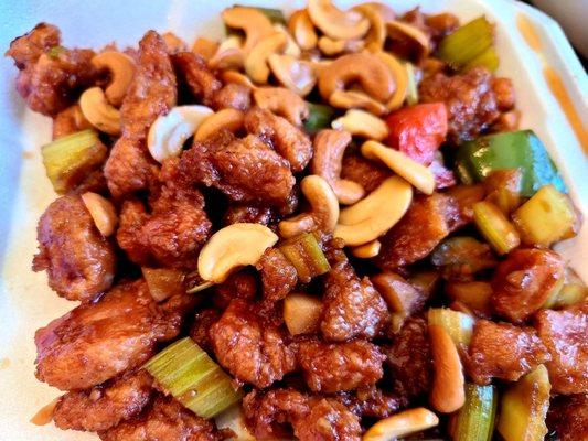 Cashew chicken