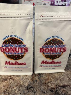 You can brew this high quality LickinGoodDonuts coffee @ your home.
   ( we partner with ZBean Coffee)