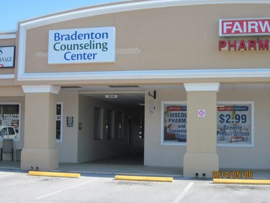 Bradenton Counseling Center is located in Fairway Center at 51st St. W and Manatee Ave. in Bradenton, FL.