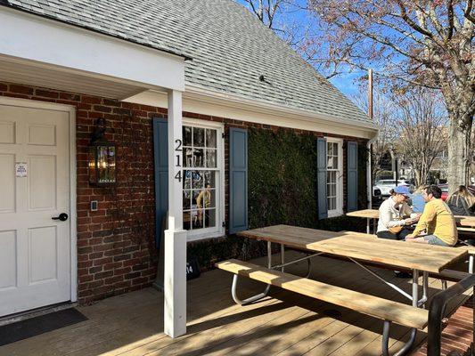 Front entrance and outdoor seating