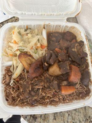 Brown stew chicken entree