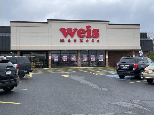 Weis Markets