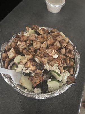 Greek Garden Salad with grill chicken