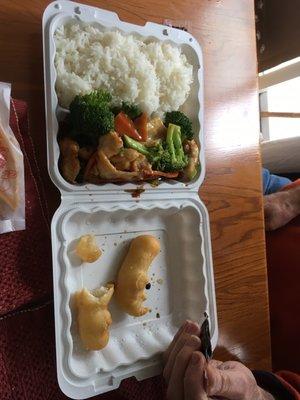 Chicken with broccoli lunch