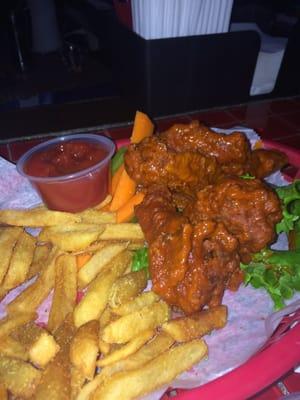 Buffalo Wings and fries