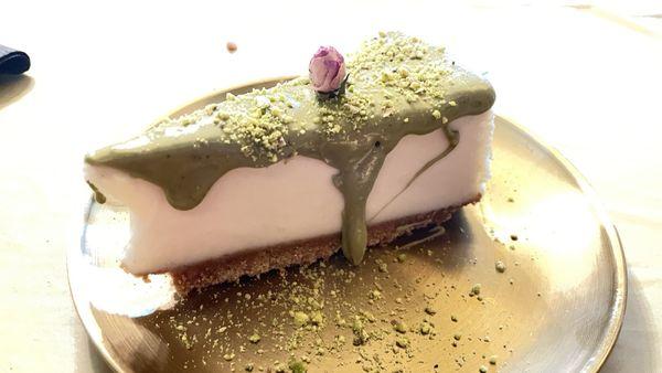 Pistachio cheesecake