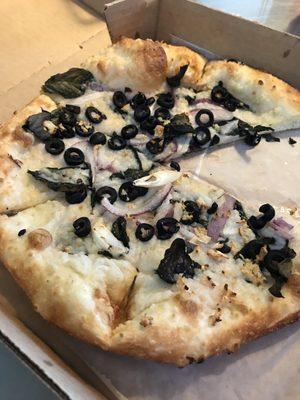 Vegan custom pizza