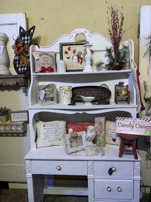 Very cute desk for a little girl!