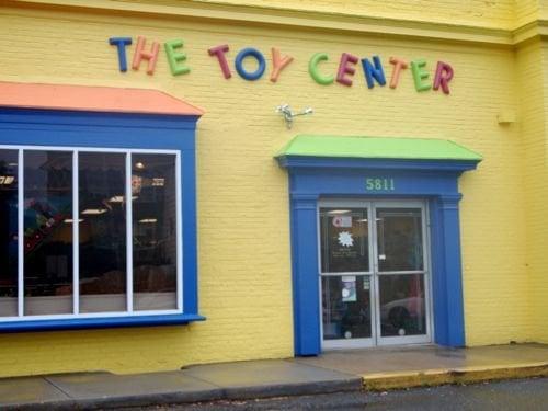 Toy Center