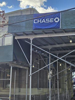 This 114-20 Jamaica Avenue, Richmond Hill, Queens Chase Bank branch is permanently closing.