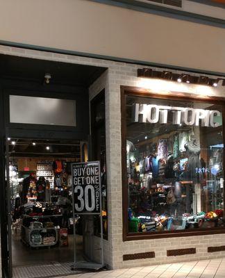 Hot Topic in Valley Mall, Hagerstown MD