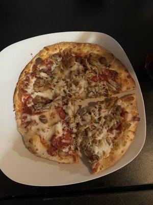 Heavyweight pizza added crab