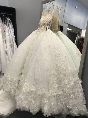 Ball gown wedding gown with 3D lace