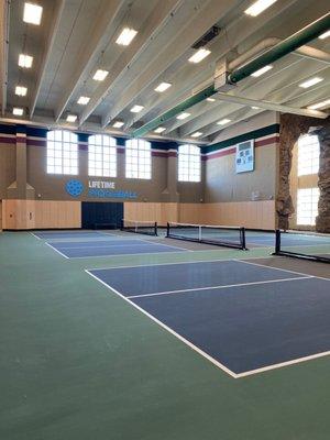 Pickleball court room