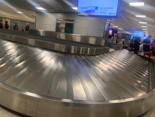 Empty carousel. Finally started moving at almost 10:30 pm.