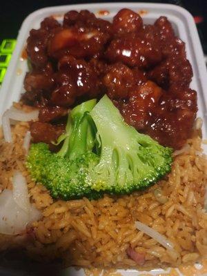 General tsos chicken.