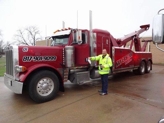 Silverstar Wrecker (817) 901-9099 1825 Banks Dr. Weatherford, TX 76087 http://silverstarwrecker.com