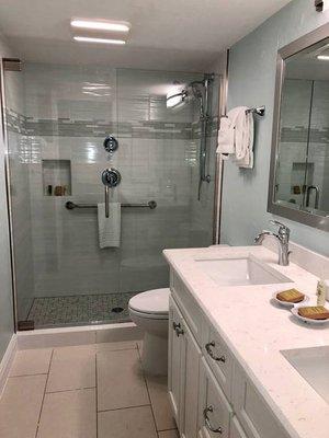 Captiva Timeshare Master Bathroom - Renovated 2017