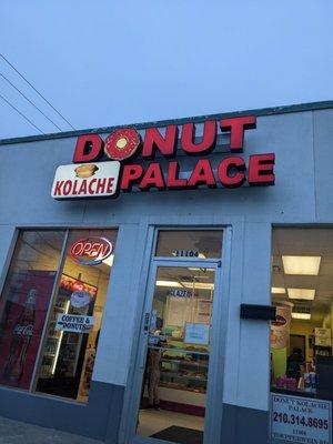 Donut Kolache Palace