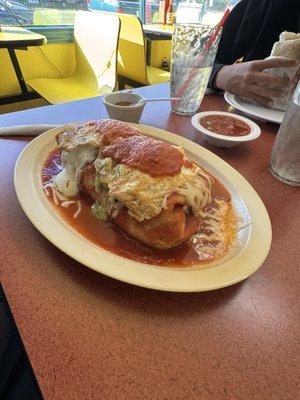 Chile breakfast relleno burrito