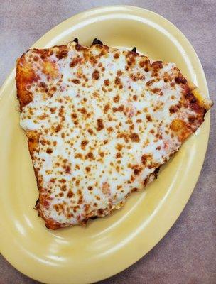 Bravo Pizza Plus makes the best pizza in the North County. Perfect crust, excellent sauce, plenty of mozzarella.