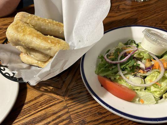 Bread basket and side salad