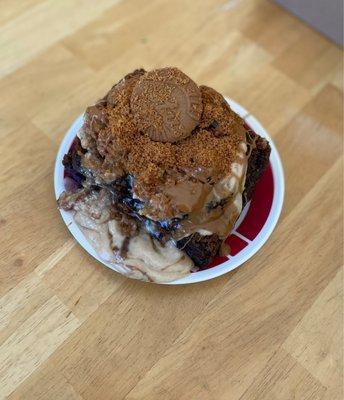 Cookie butter ube cinnamon roll