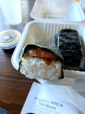 Spam musubi ($5.39)