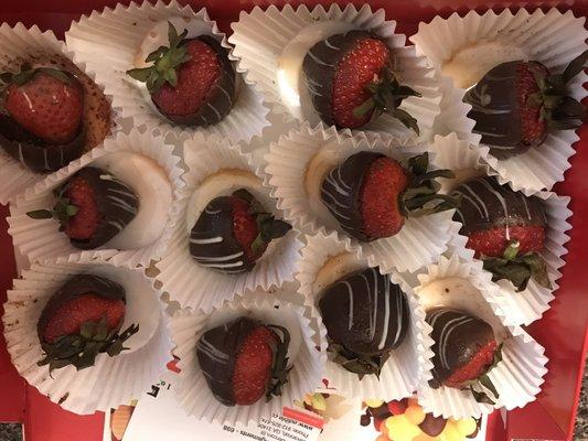 Disgusting spoiled chocolate covered strawberries delivered today for Mother's Day from Savannah GA store! Some even had mold!