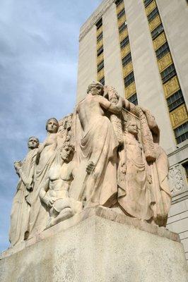 Adolph Weinman, Edward Sanford, George Snowden, Joseph Kisselewski; allegorical sculpture group depicting triumph, law, progress & harmony