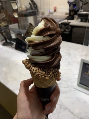 Swirl on a cone