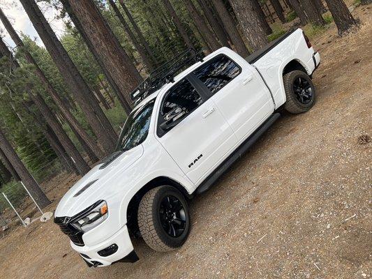 2022 Ram 1500 5.7 hemi night edition