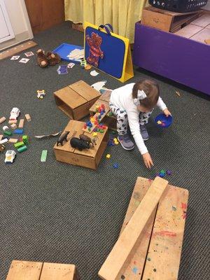 Building a little city in the Ducklings class