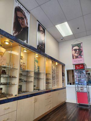 Even more eye glasses to select from