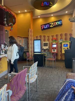 "Fun zone" for kids in the waiting room plus a bathroom