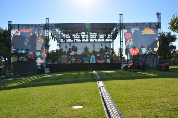 Music Festival / Stage Backdrops - Mesh