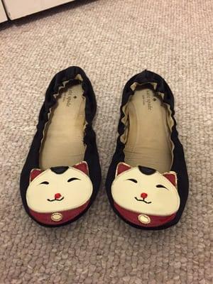 Maneki neko slippers!