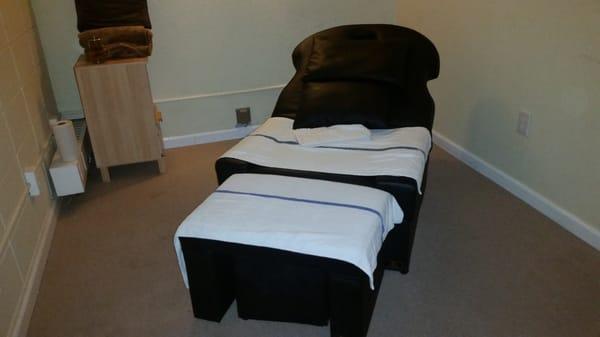 Your own Royal Chair for your Foot Massage in Private room.