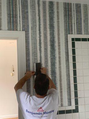 Bathroom Wallpaper Install!