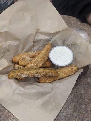 Fried pickles