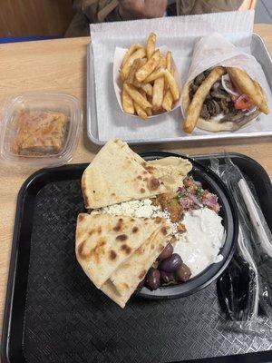 Mediterranean bowl lamb and beef gyro