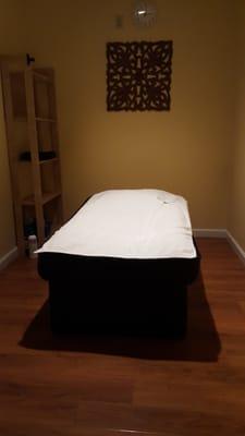 Single foot Massage room