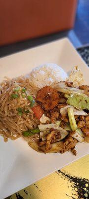 Cashew chicken lunch