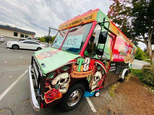 CAR WRAPPING TACO TRUCK

#TeamVikay