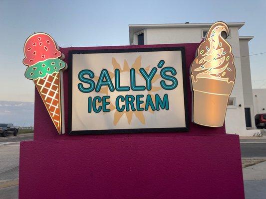 Sally,s Ice Cream