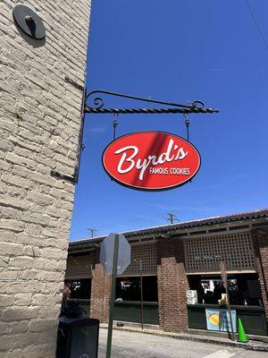 Byrd's Famous Cookies