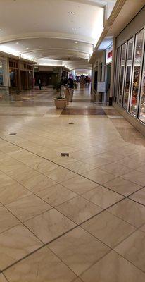 Oakdale Mall